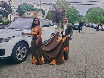 GOLDEN APPLIQUES HALTER V-NECK LONG TRAIN MERMAID PROM GOWNS HZ1023